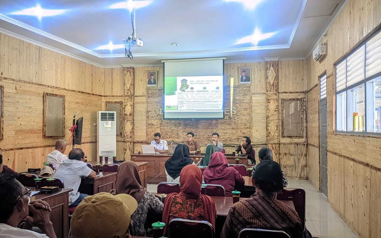 Sosialisasi kegiatan assessment BUM Desa di kantor Dispermades Kabupaten Klaten
